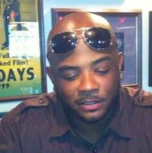 Meet your Posher, Dewayne